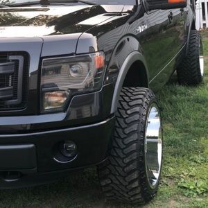 Meet your Posher, Isaac